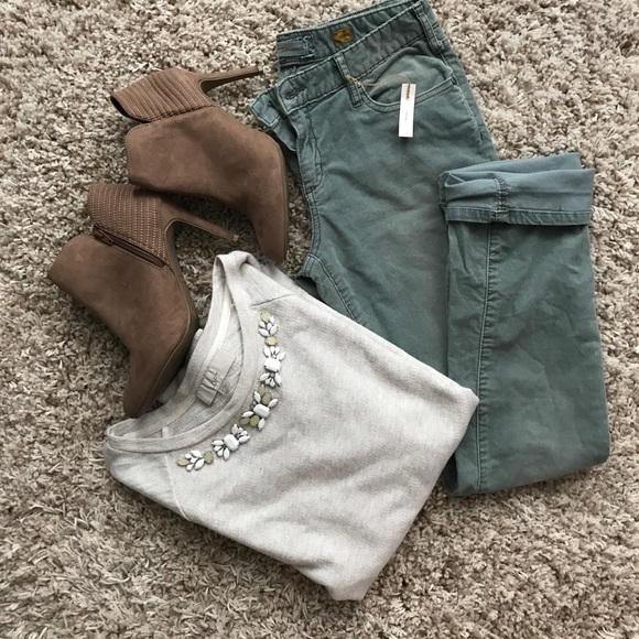 Anthropologie Pants - Anthropologie Piilcro Letterpress corduroy Pants